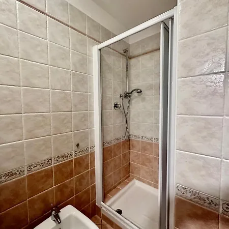 Ginevra's House - Gestinghome Apartment
